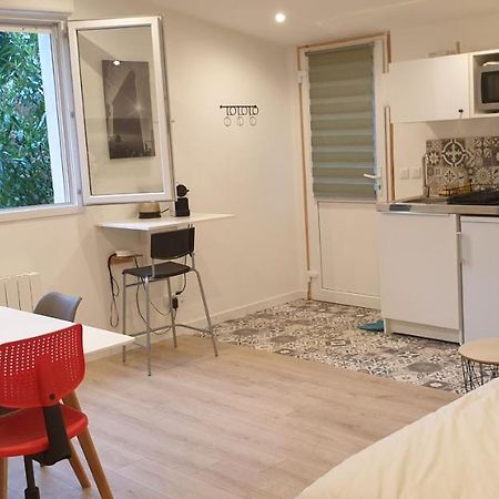 Adorable Studio 25M² Tres Calme Avec Parking Marseille Eksteriør billede
